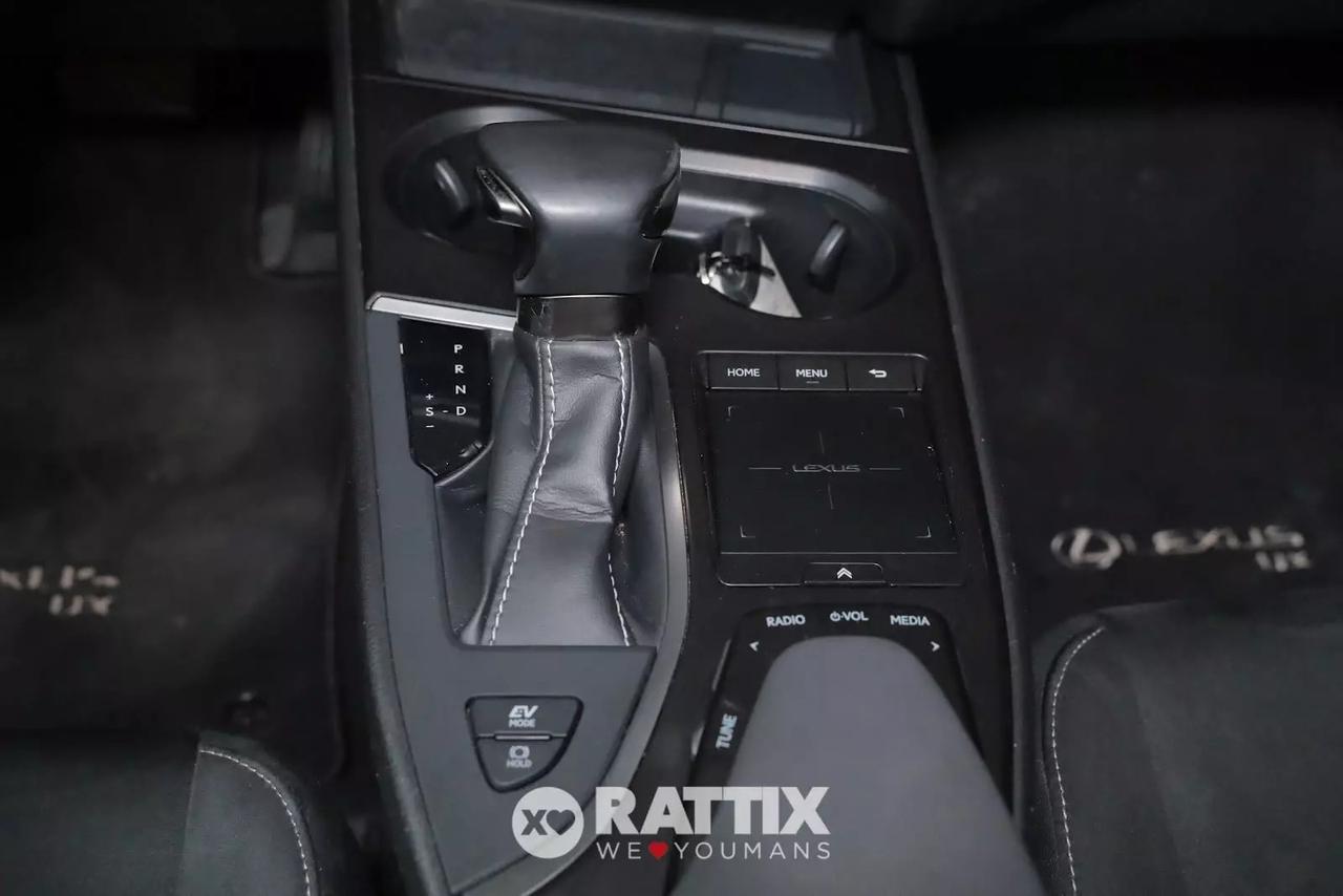 Lexus UX 250h 2.0 Hybrid Executive CVT