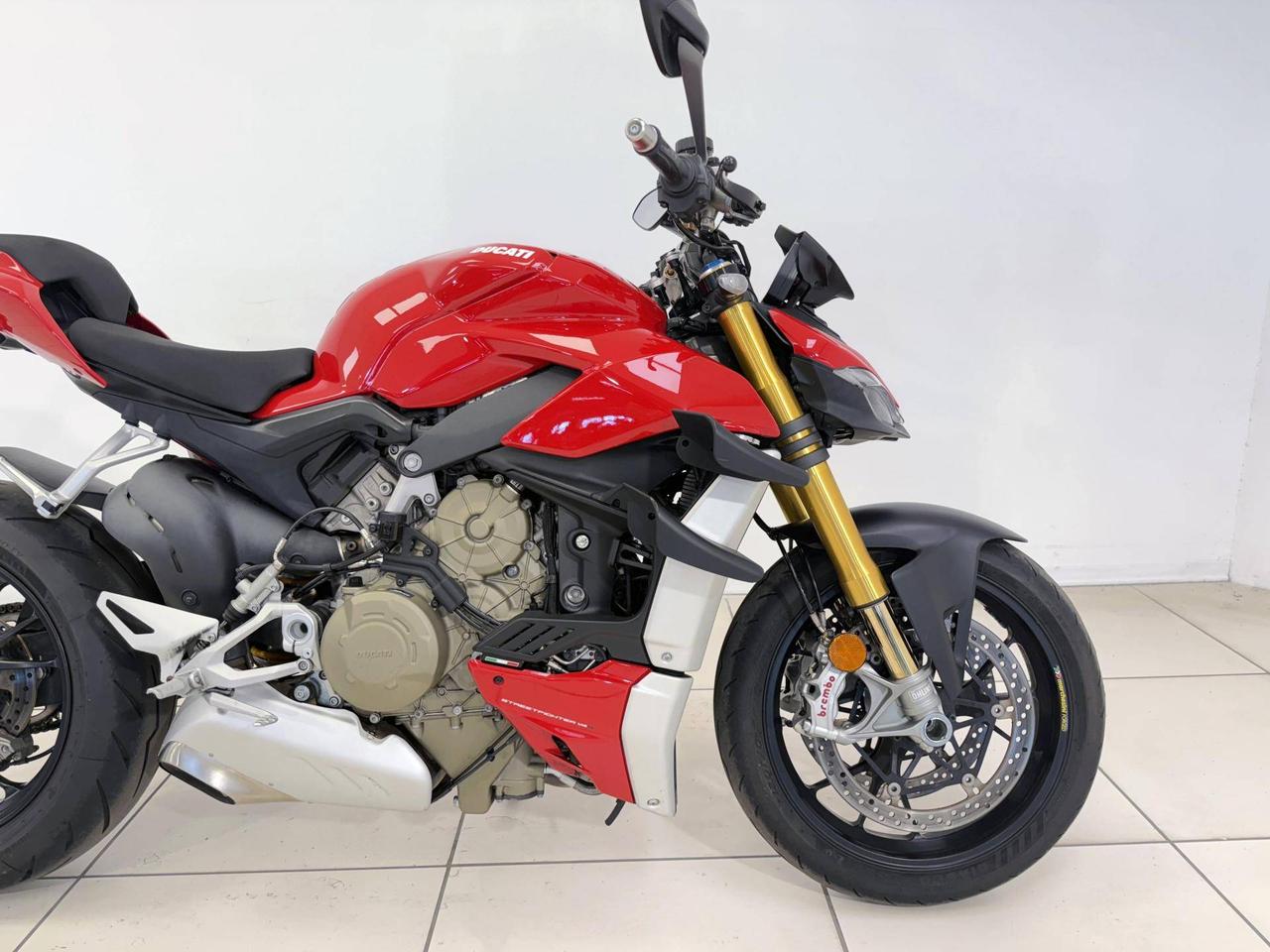 DUCATI Streetfighter V4 1100 Streetfighter V4 S 1100