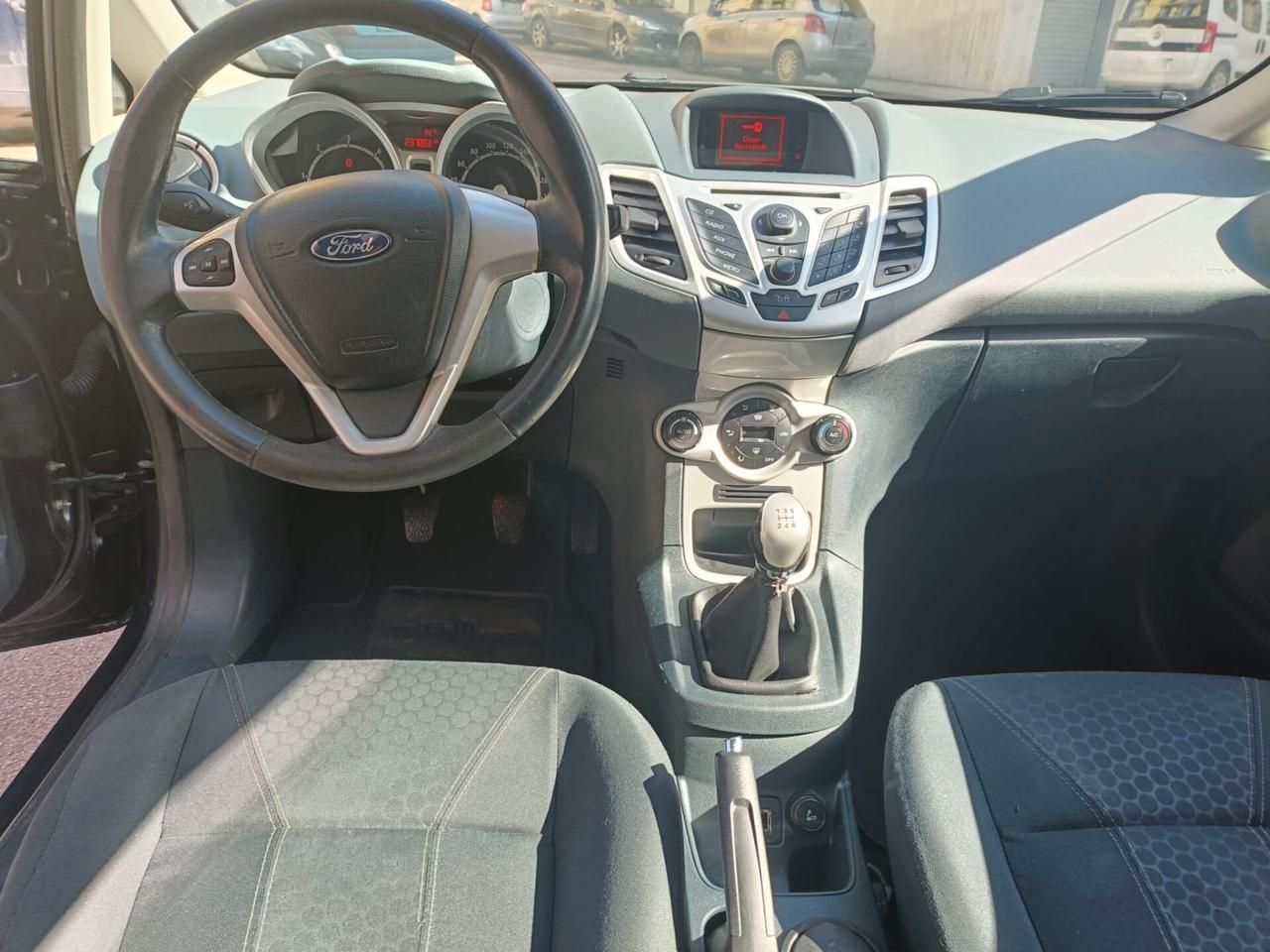 Ford Fiesta 1.4 TDCi 5p. Titanium