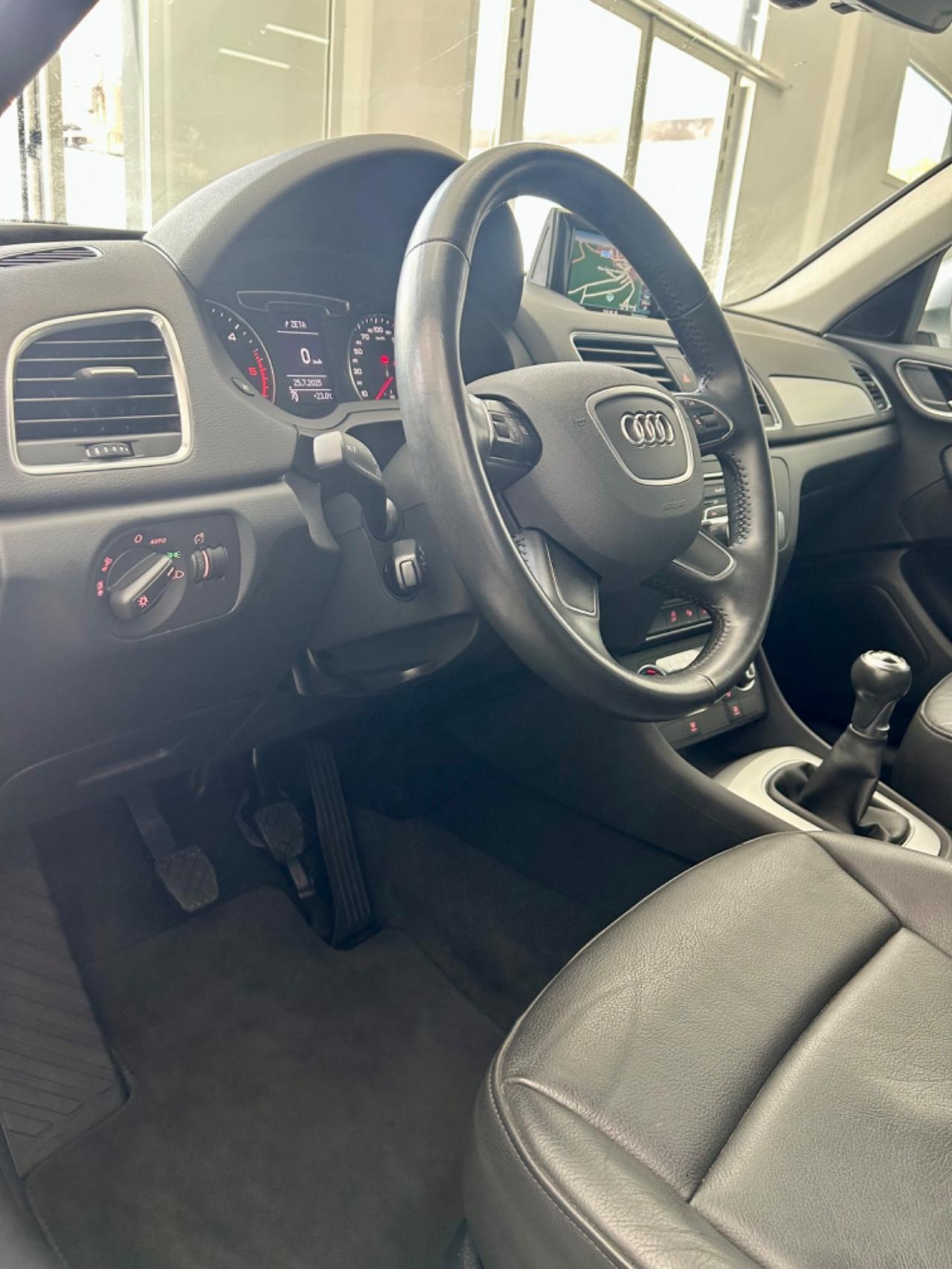 Audi Q3 2.0 TDI 120 CV Sport FINANZIABILE