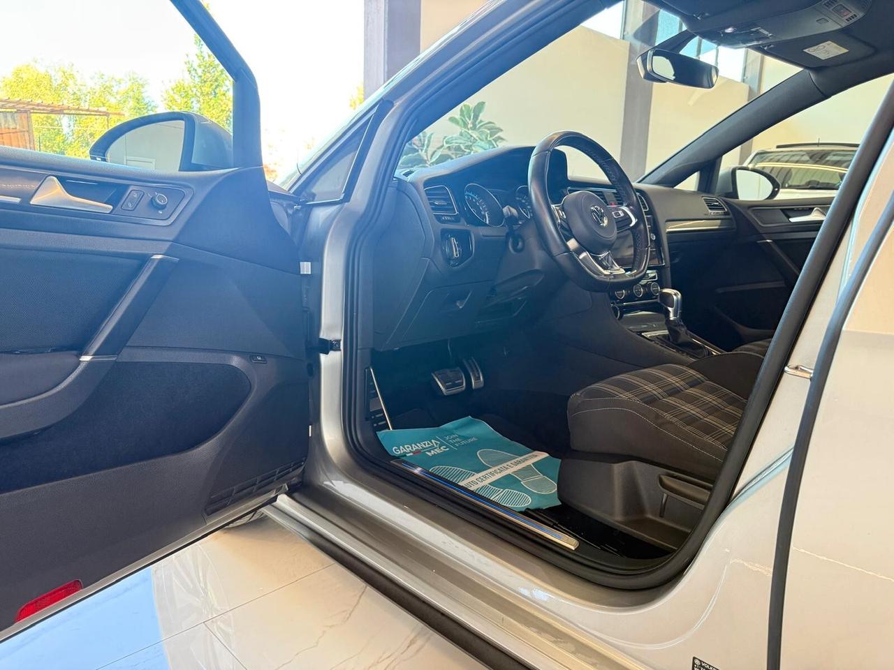 Volkswagen Golf 5p 1.4 tsi Gte plug in Hybrid dsg