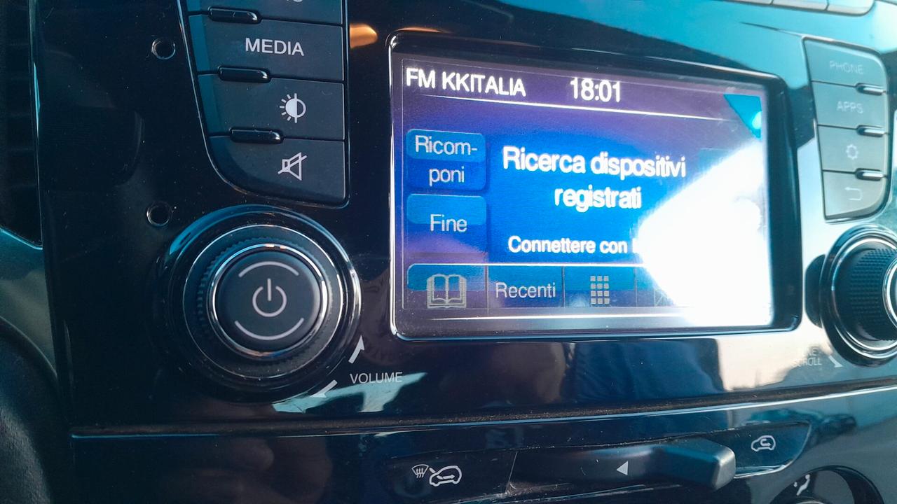 Lancia Ypsilon 1.2 69 CV 5 porte Platinum