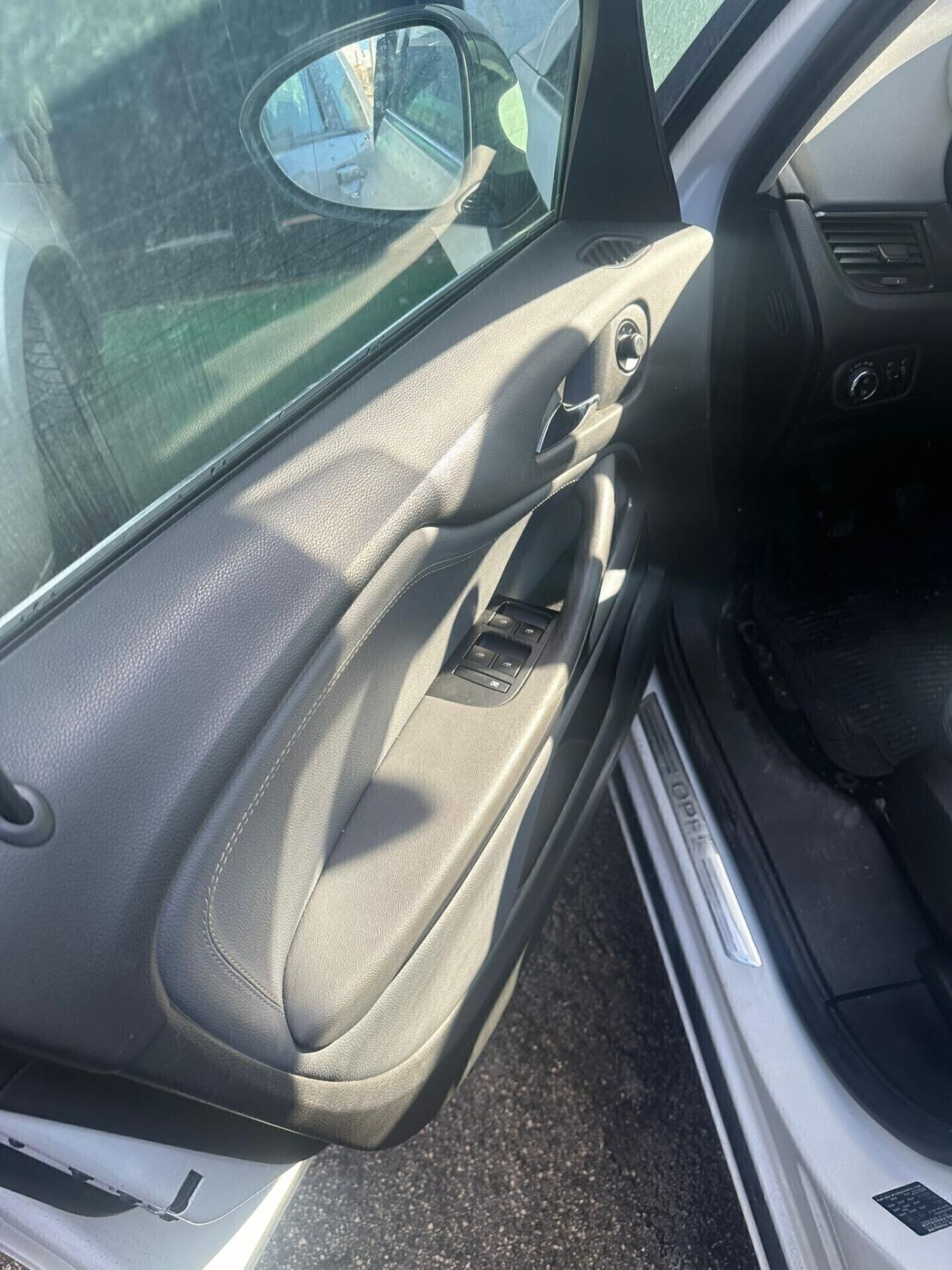 Opel Zafira Tourer 1.6 Turbo EcoM 150CV Elective