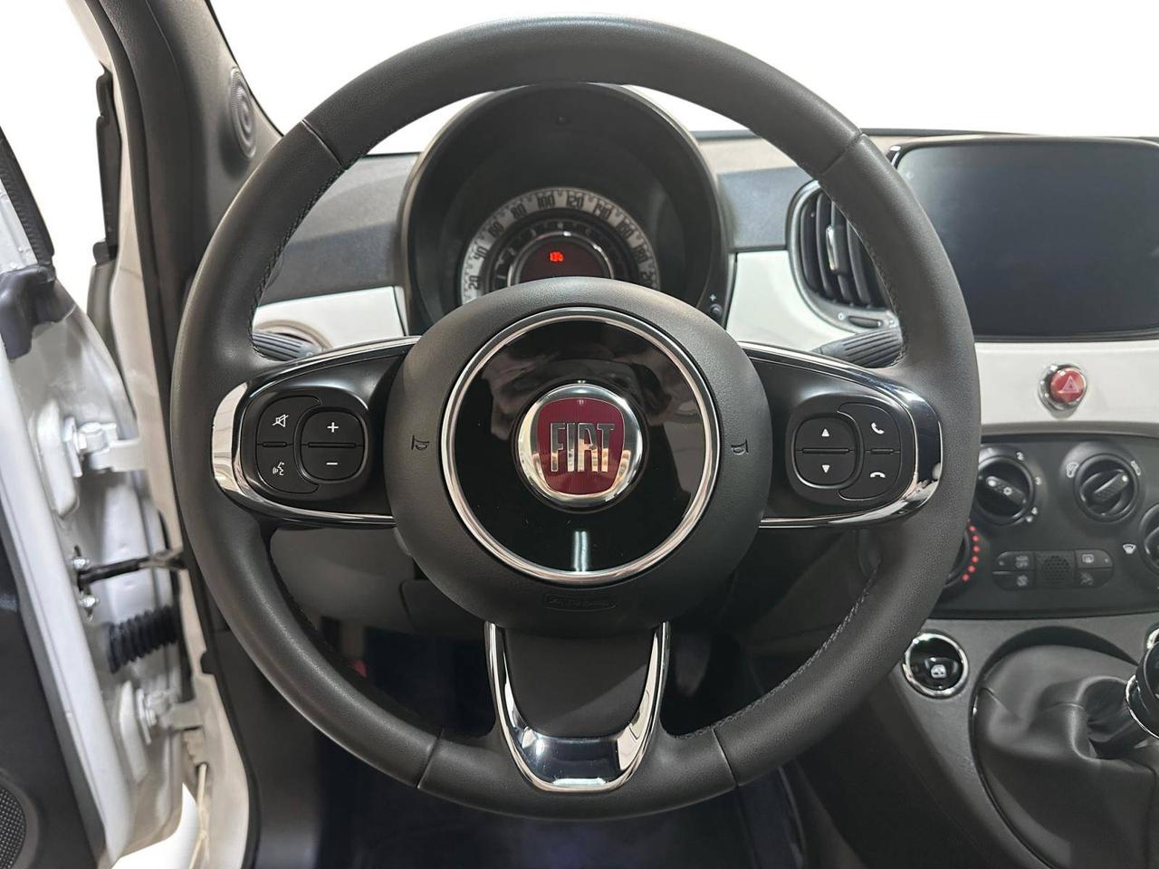 Fiat 500 1.0 hybrid Dolcevita 70cv