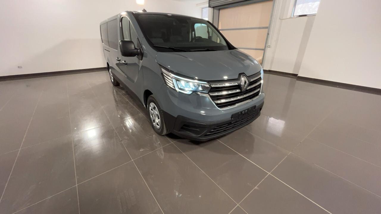 Renault Trafic Renault Trafic Passenger L2H1 passo lungo 9 posti