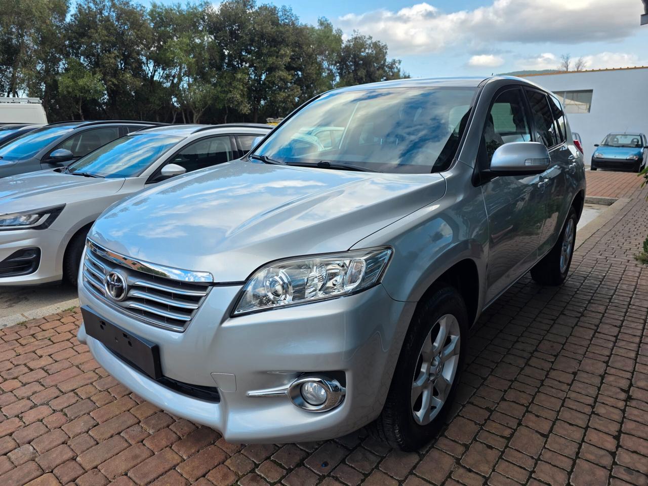 Toyota RAV4 Crossover 2.2 D-4D 150 CV Lounge 2wd