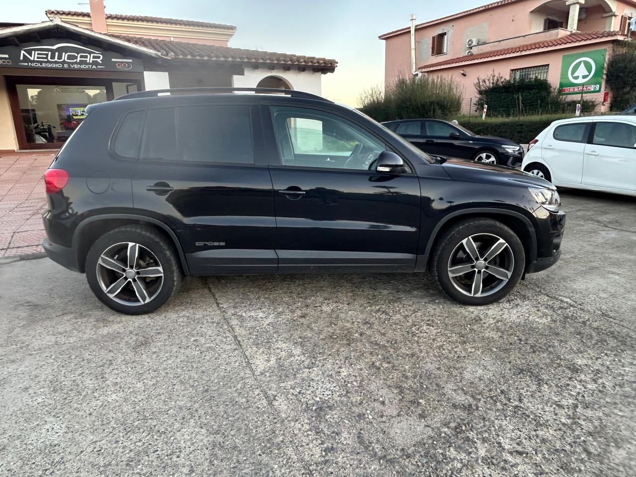 Volkswagen Tiguan 2.0 TDI 110 CV Cross BlueMotion Technology