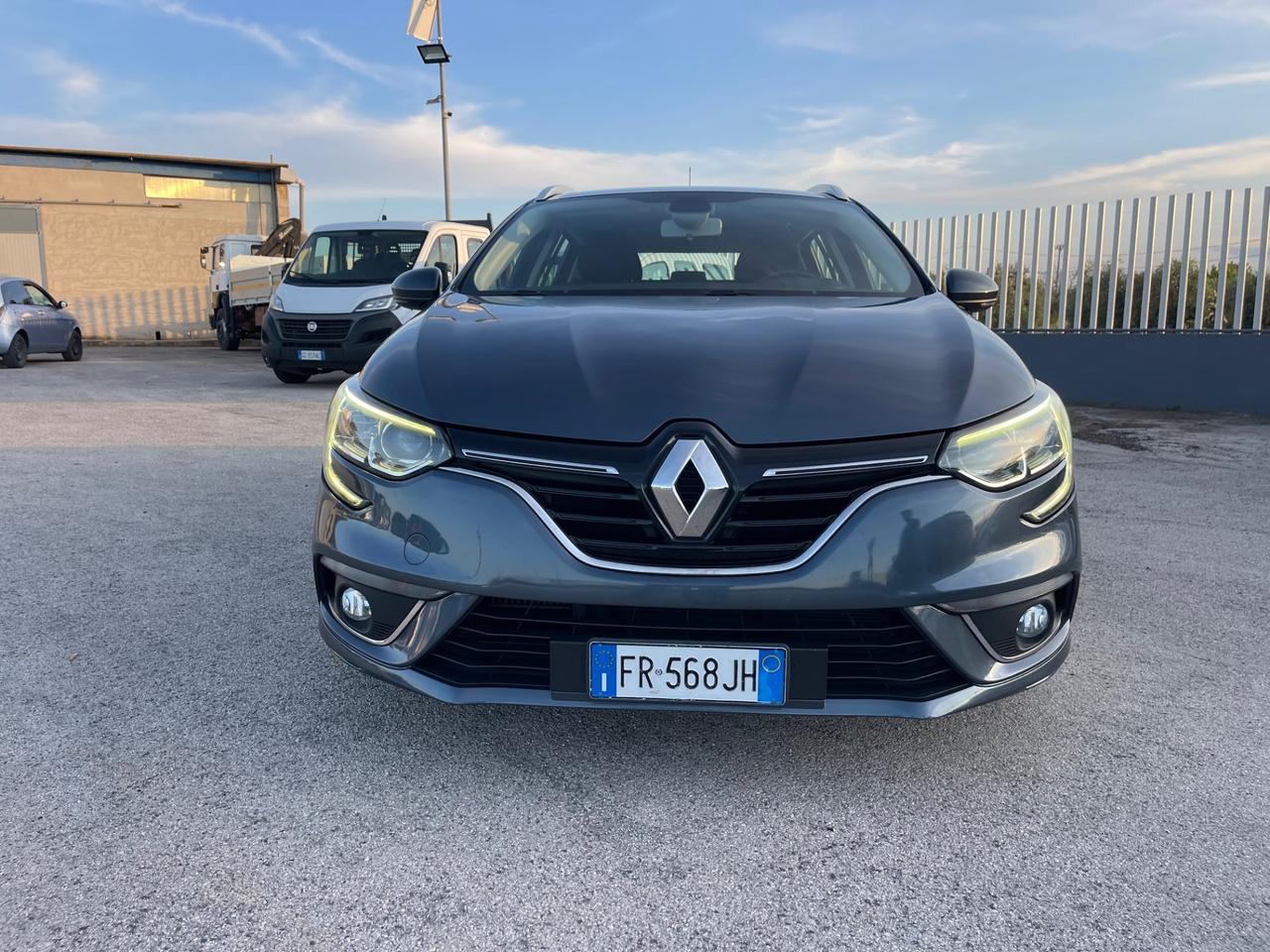 RENAULT MEGANE 1.5 DCI SW 110C. EDC FULL LED MY18
