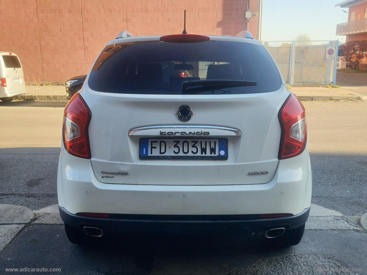 SSANGYONG Korando 2.0 2WD MT GPL