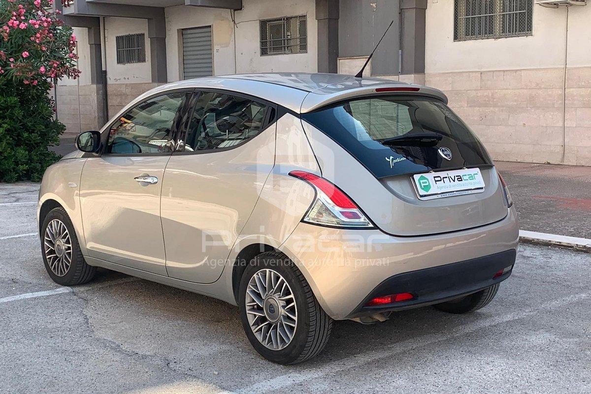 LANCIA Ypsilon 1.2 69 CV 5 porte S&S Gold
