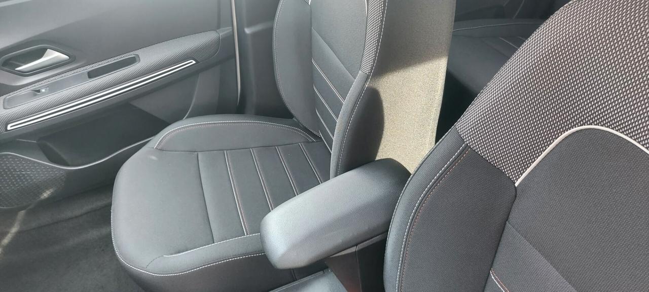 Dacia Jogger 1.6 Hybrid 140 7 posti Extreme