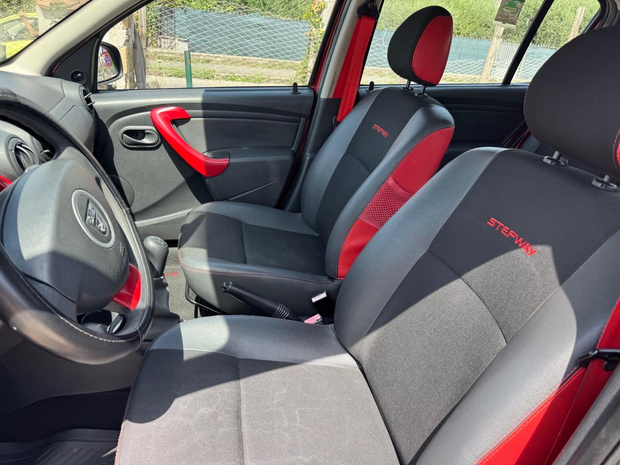 Dacia Sandero Stepway 1.5 dCi 88CV NEOPATENTATI