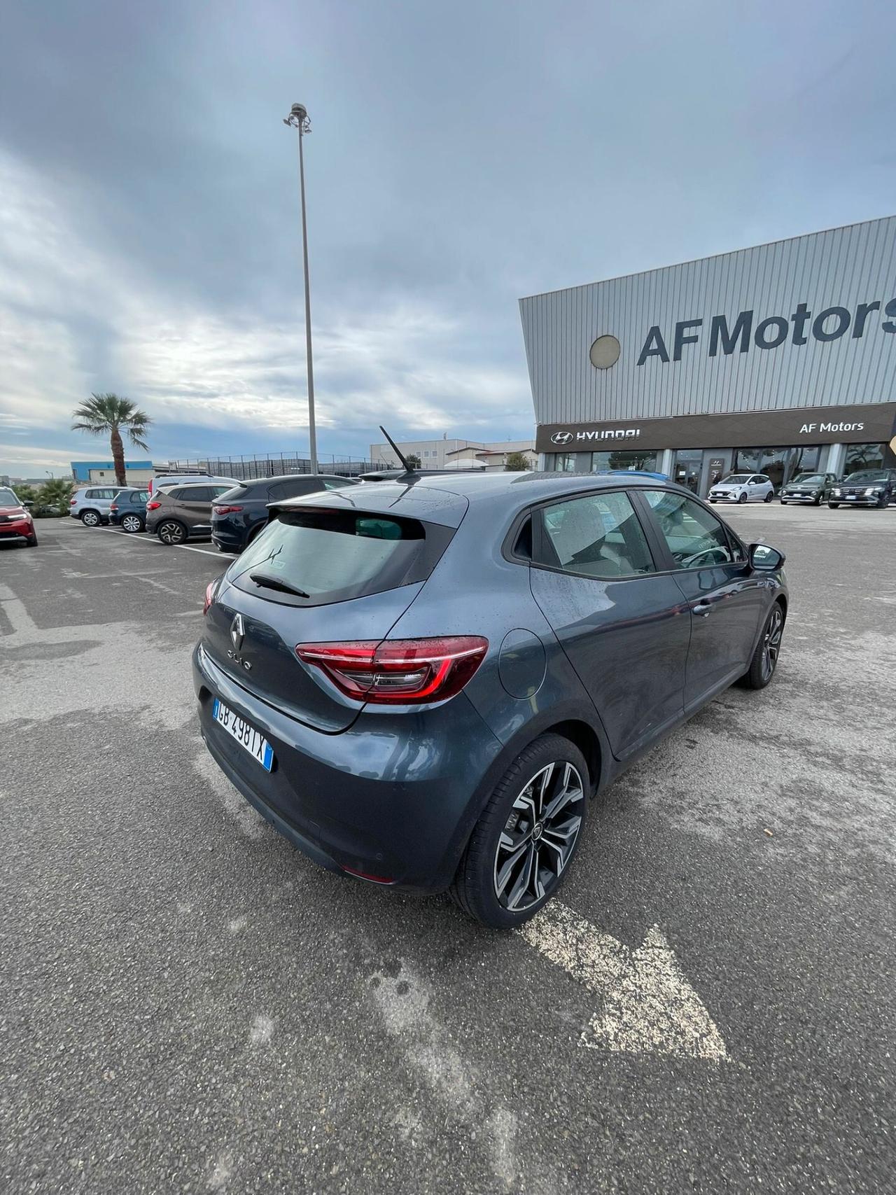 Renault Clio TCe 100 CV 5 porte Business