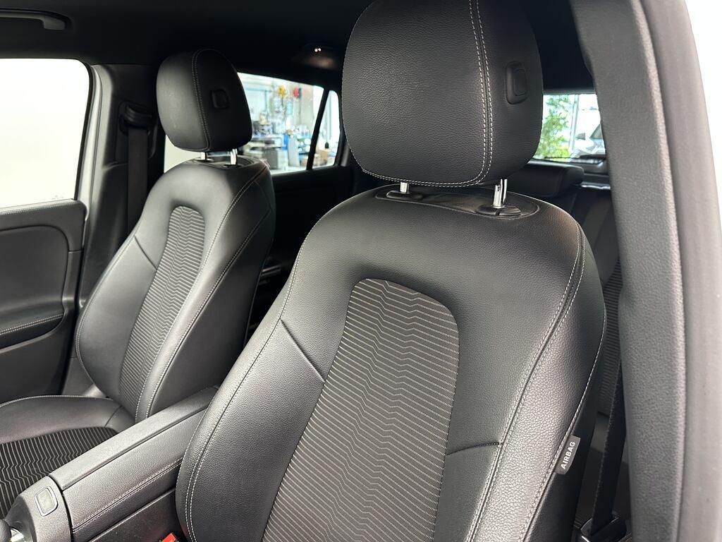 Mercedes GLA 200 200 D Business 8G-DCT