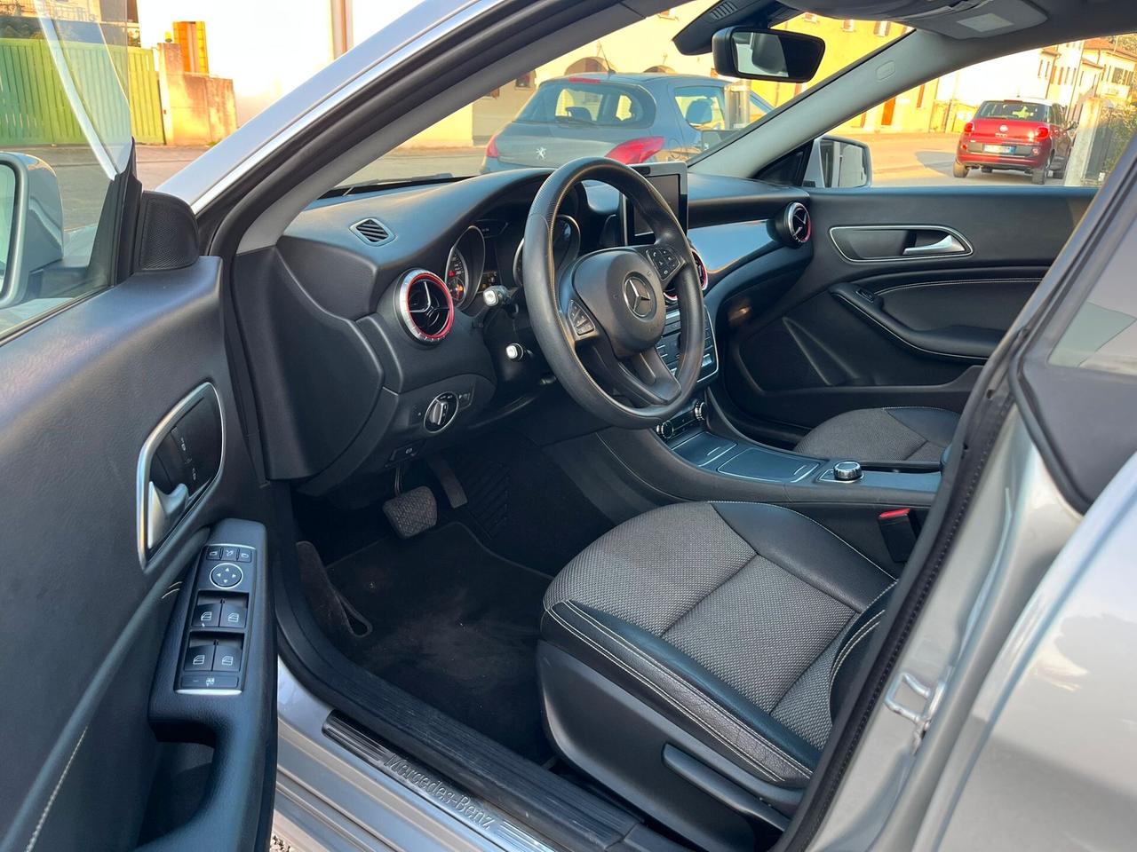 Mercedes-benz CLA 180 d S.W. Automatic Premium