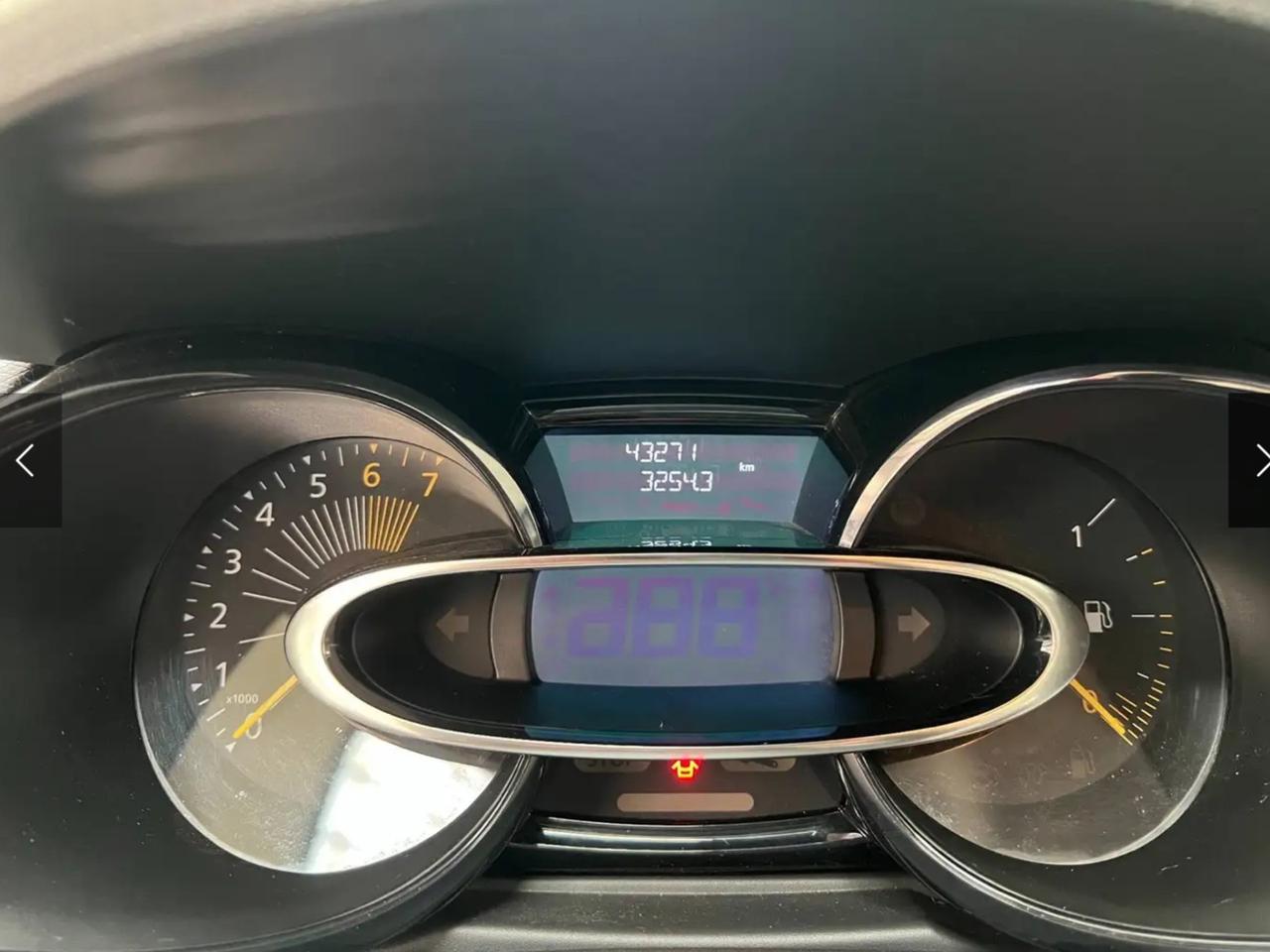 Renault Clio 1.2 75CV 5 porte Life Perfetta Si Neopatentati .