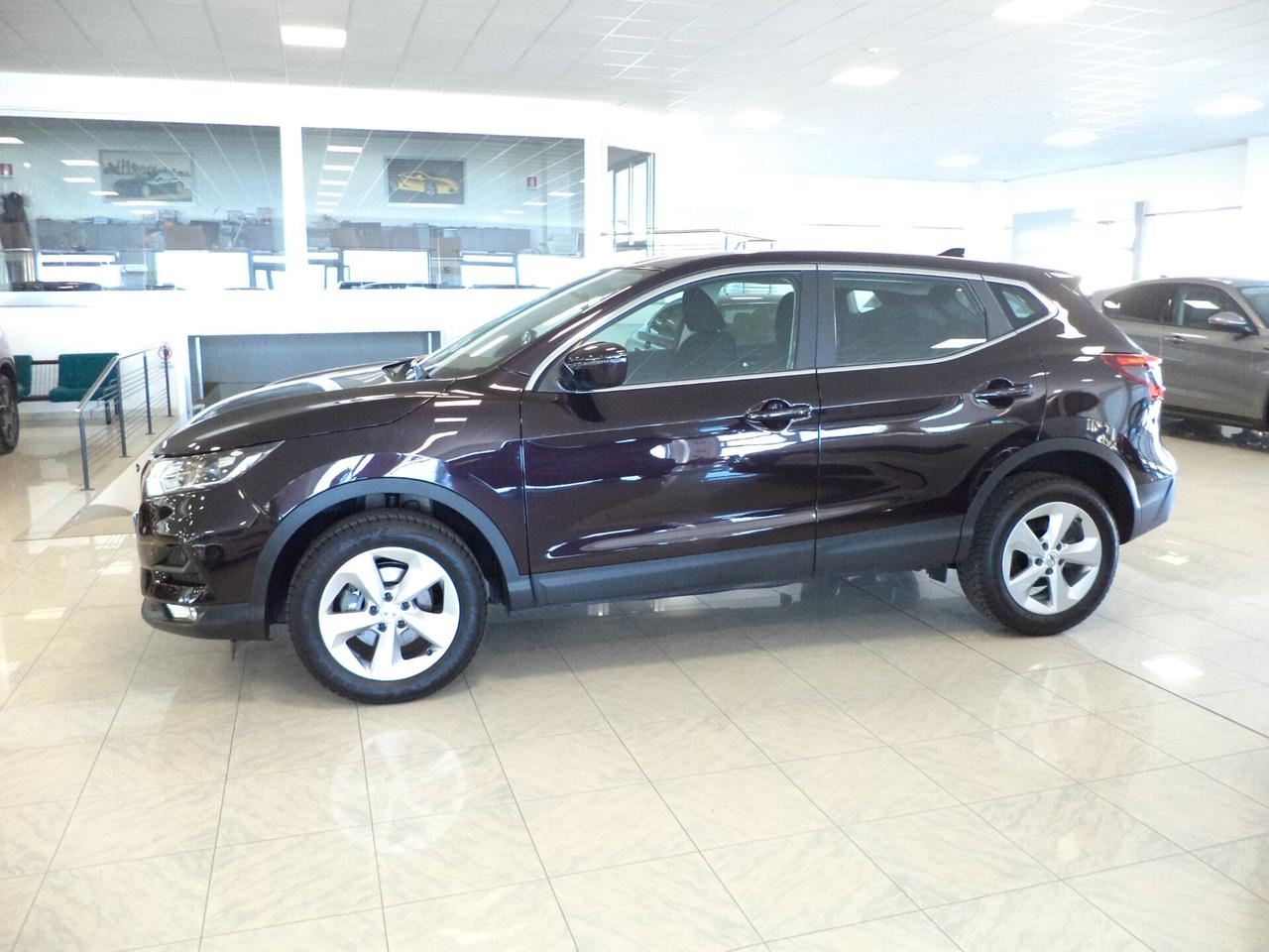 Nissan Qashqai 1.7 dCi 150cv Business NAVY