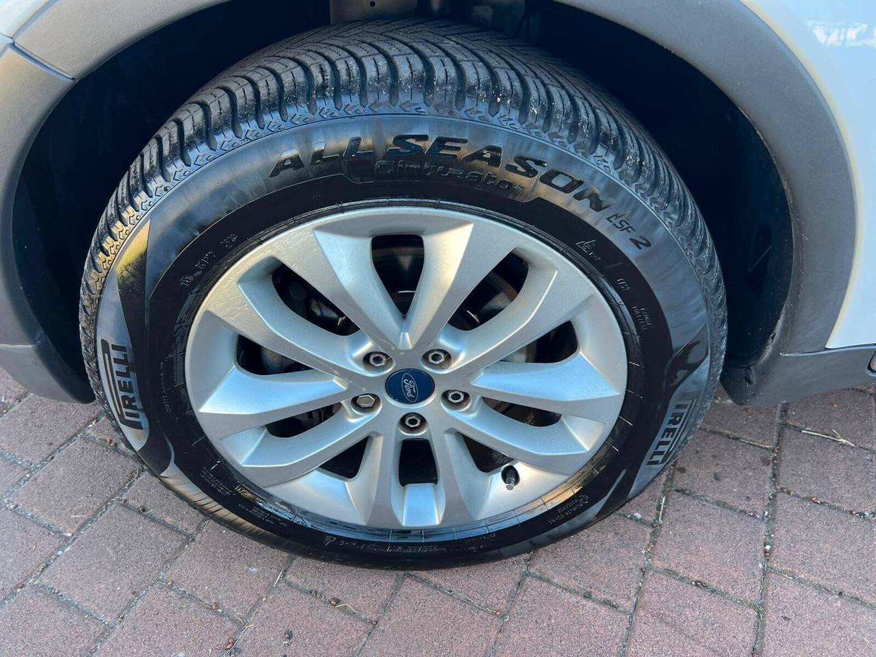 Ford Kuga 2.0 TDCi 136 CV 2WD Titanium DPF