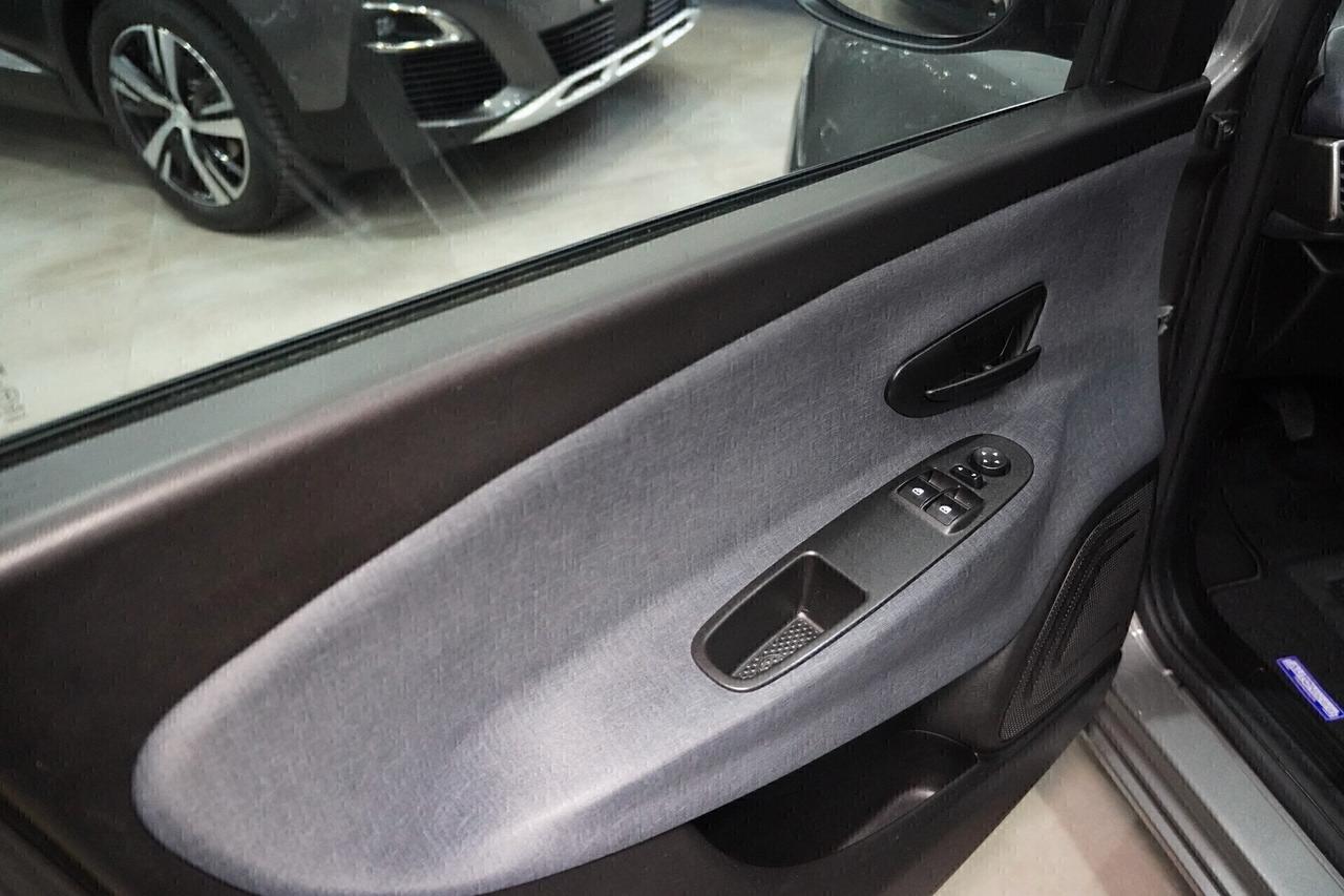 Lancia Ypsilon 1.0 HYBRID 70cv GOLD - 5° POSTO