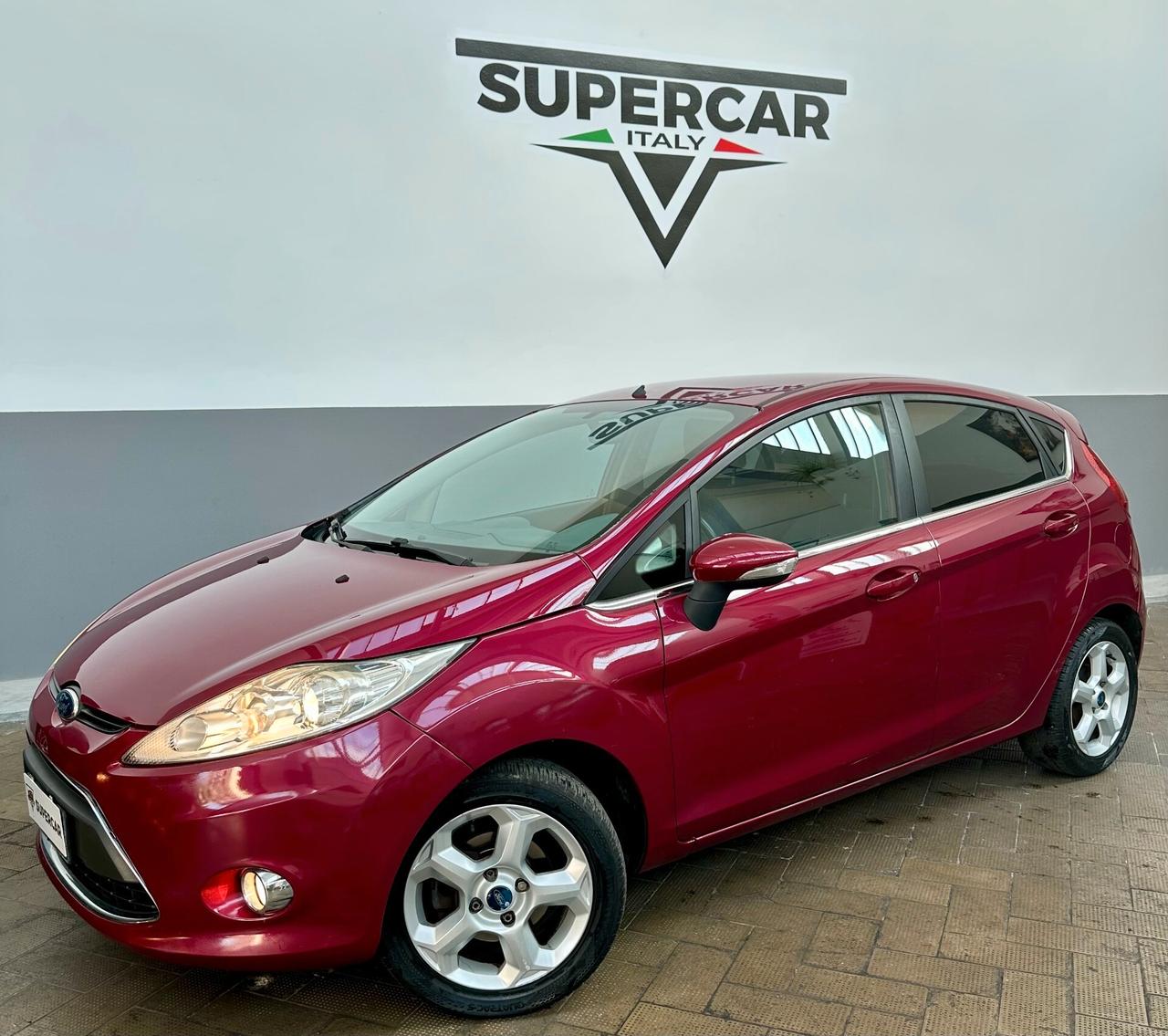 Ford Fiesta 1.2 Benz (Euro 5), Uni Proprie, si neopat, impeccabile