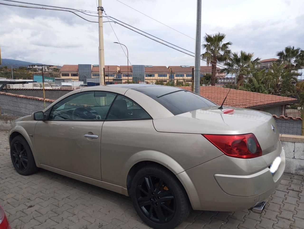 Renault Megane Mégane C-C 1.9 dCi Confort Authentique