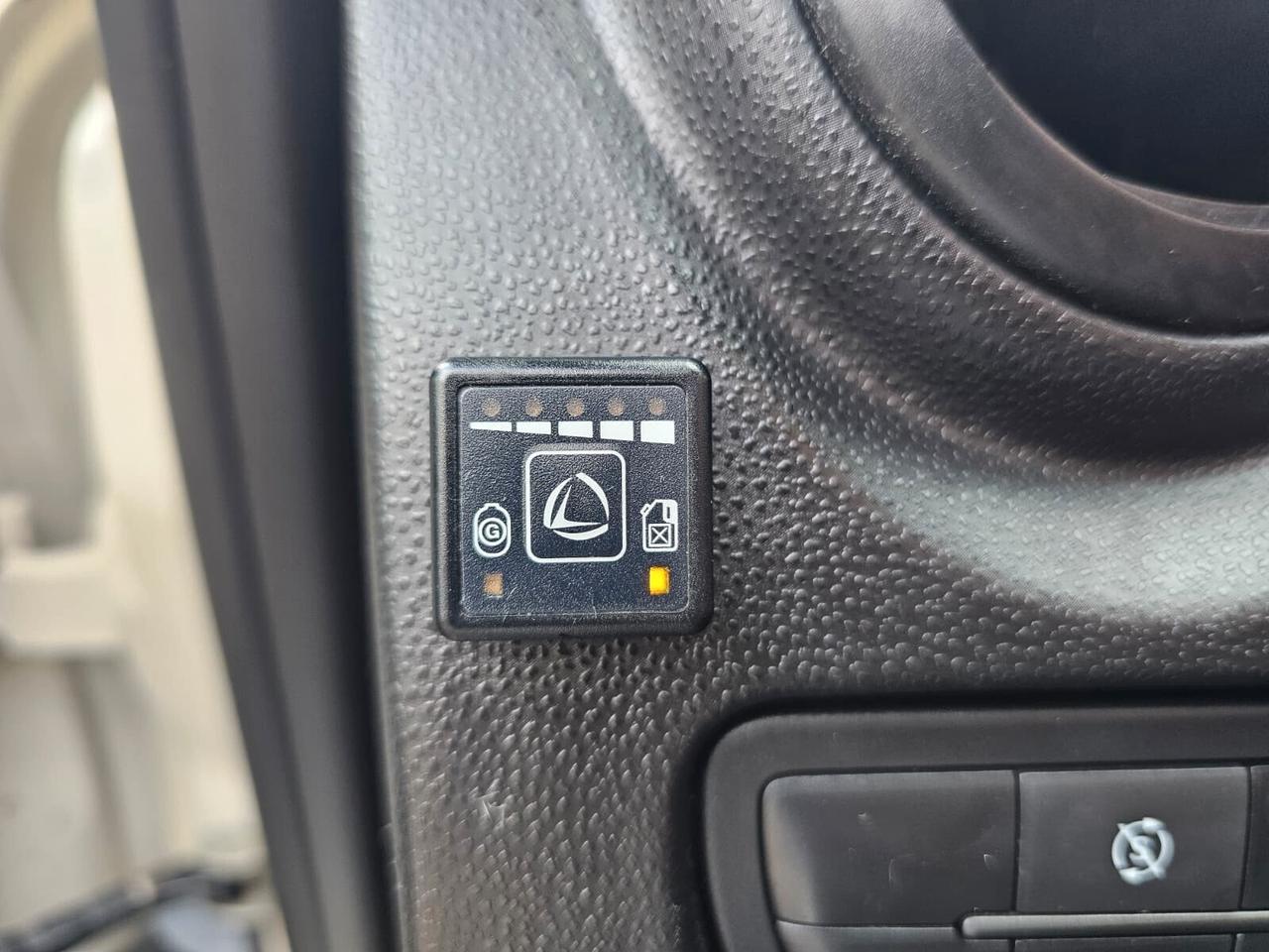 Alfa Romeo MiTo 1.4 78 CV 8V S&S Progression GPL - NeoPatentati