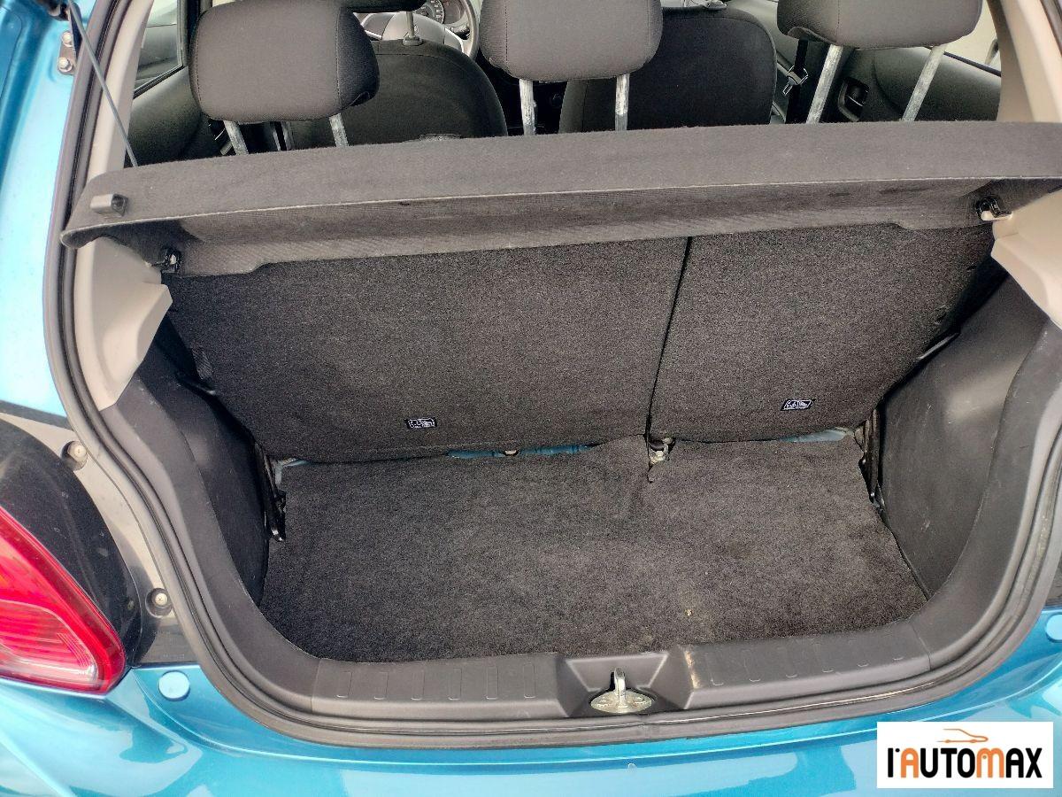 MITSUBISHI - Space Star 1.2 Invite radio