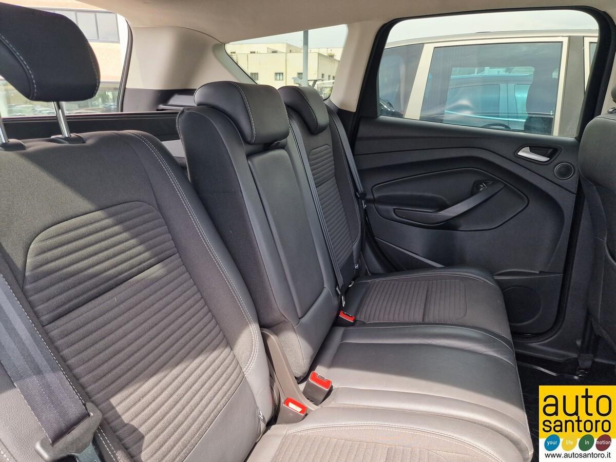 FORD KUGA 1.5 C/A TITANIUM BUSINESS
