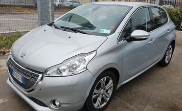 Peugeot 208 1.6 e-HDi 92 CV Stop&Start 5 porte