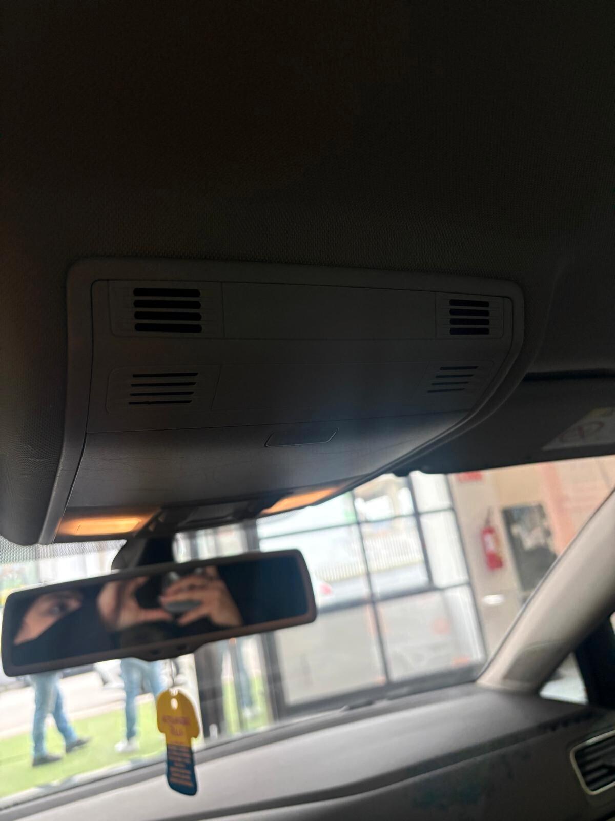 Volkswagen Golf 1.6 TDI DSG 5p. Highline BlueMotion Technology