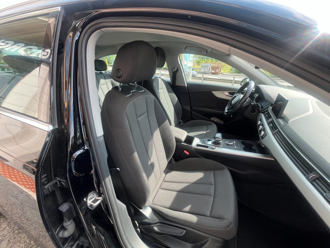 Audi A4 Avant 2.0 TDI 150 CV Automatica Euro 6B