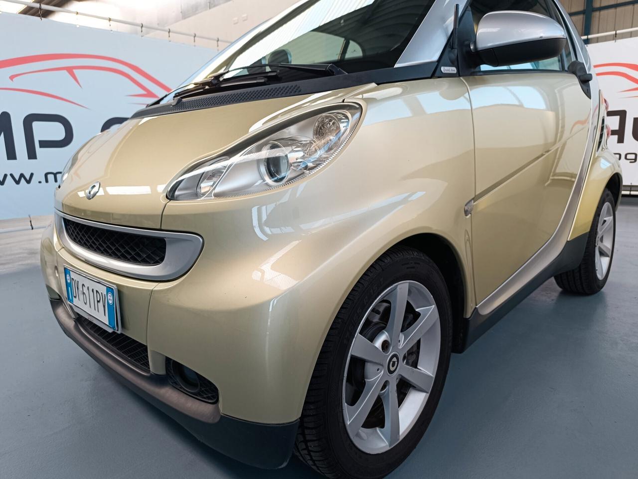 Smart ForTwo 1000 52 kW coupé limited two