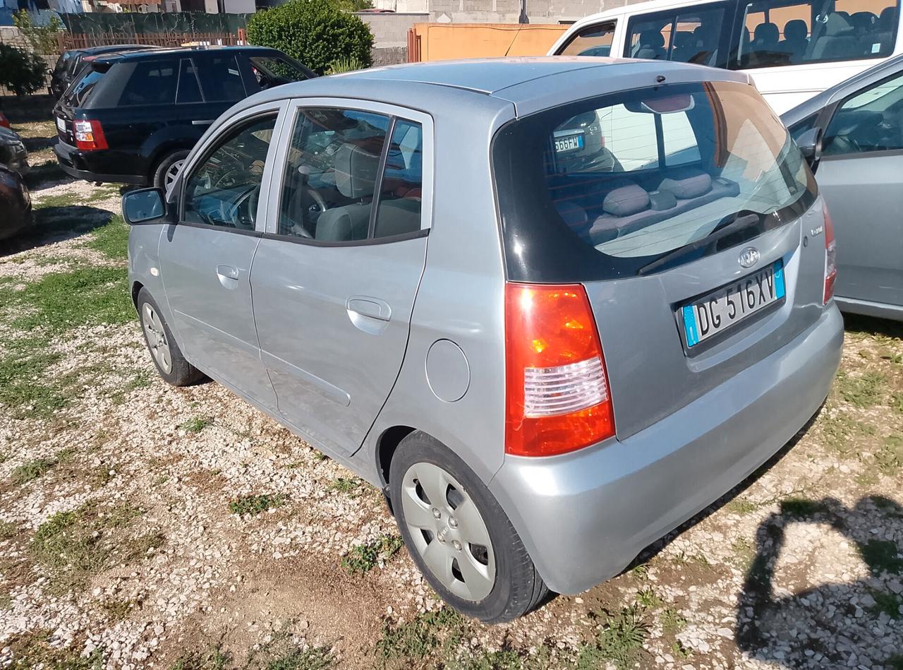 Kia Picanto 1.1 12V CRDi VGT Spicy