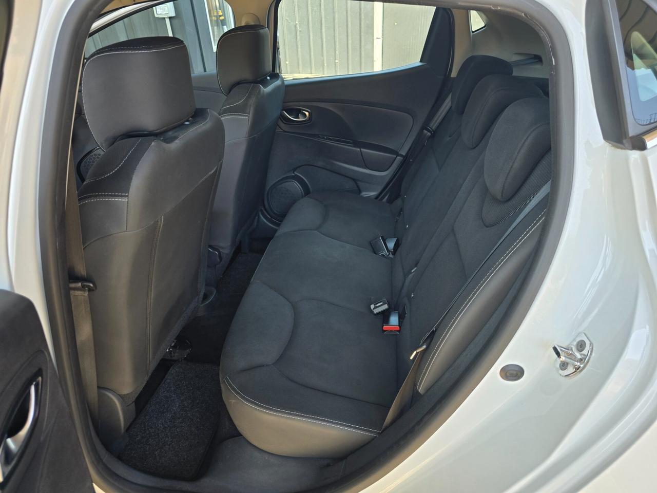 Renault Clio TCe 12V 90CV Start&Stop 5 porte Energy Intens