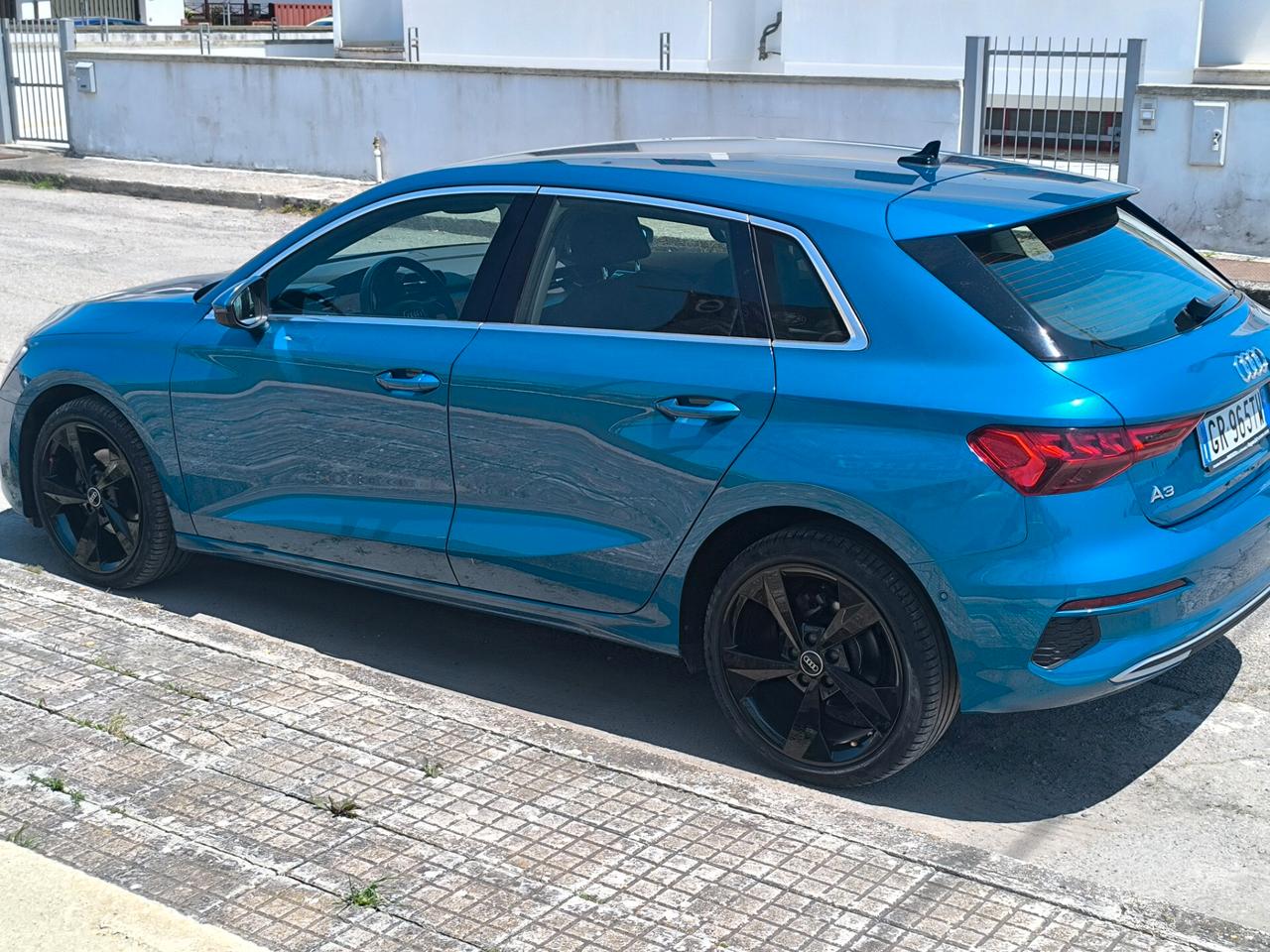AUDI A3 30 TDI S TRONIC BUSINESS ADVANCED NAV/MATRIX/RETRO