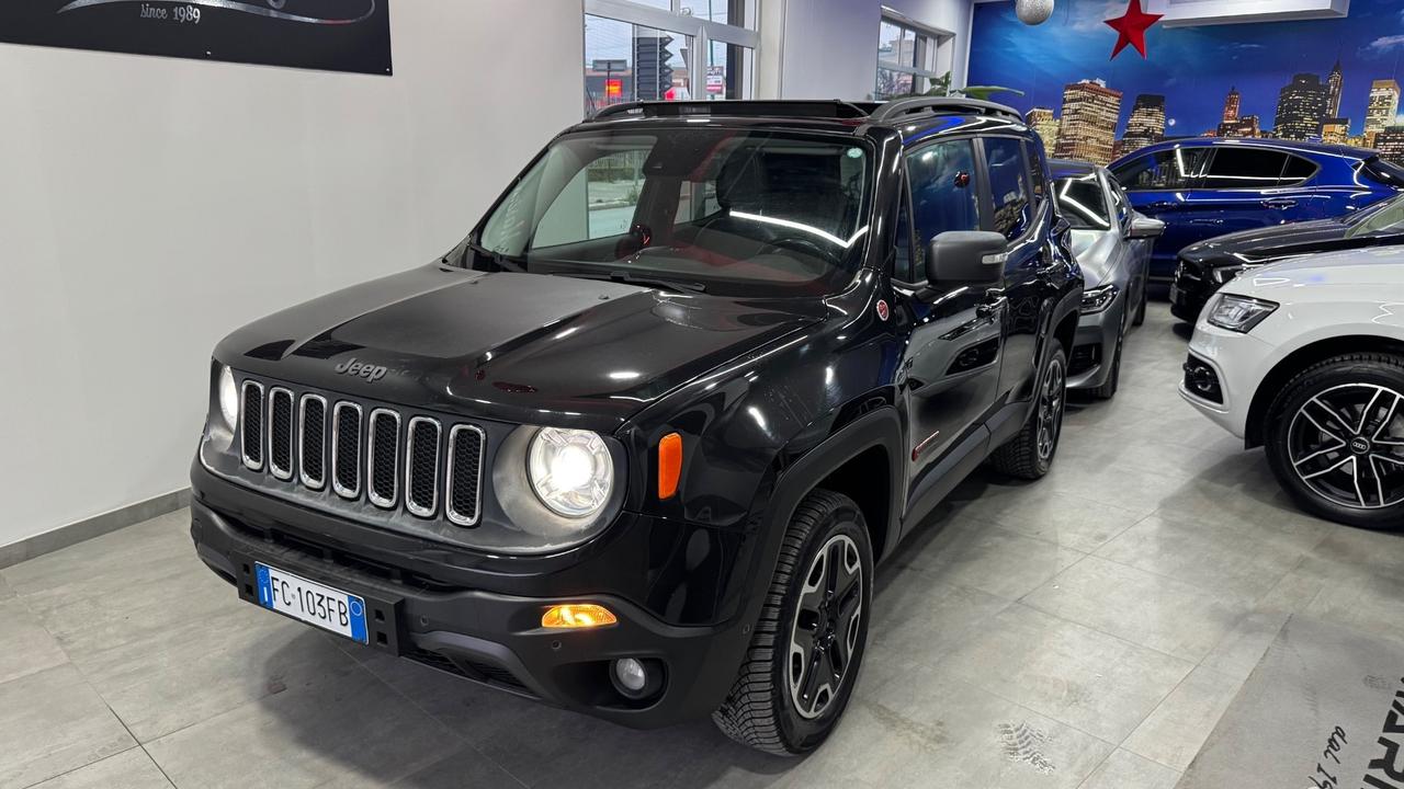 Jeep Renegade 2.0 Mjt 170CV 4WD Active Drive Low Trailhawk