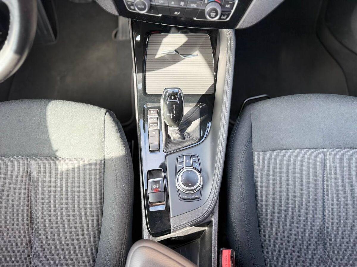 BMW X2 Sdrive18d Business X auto
