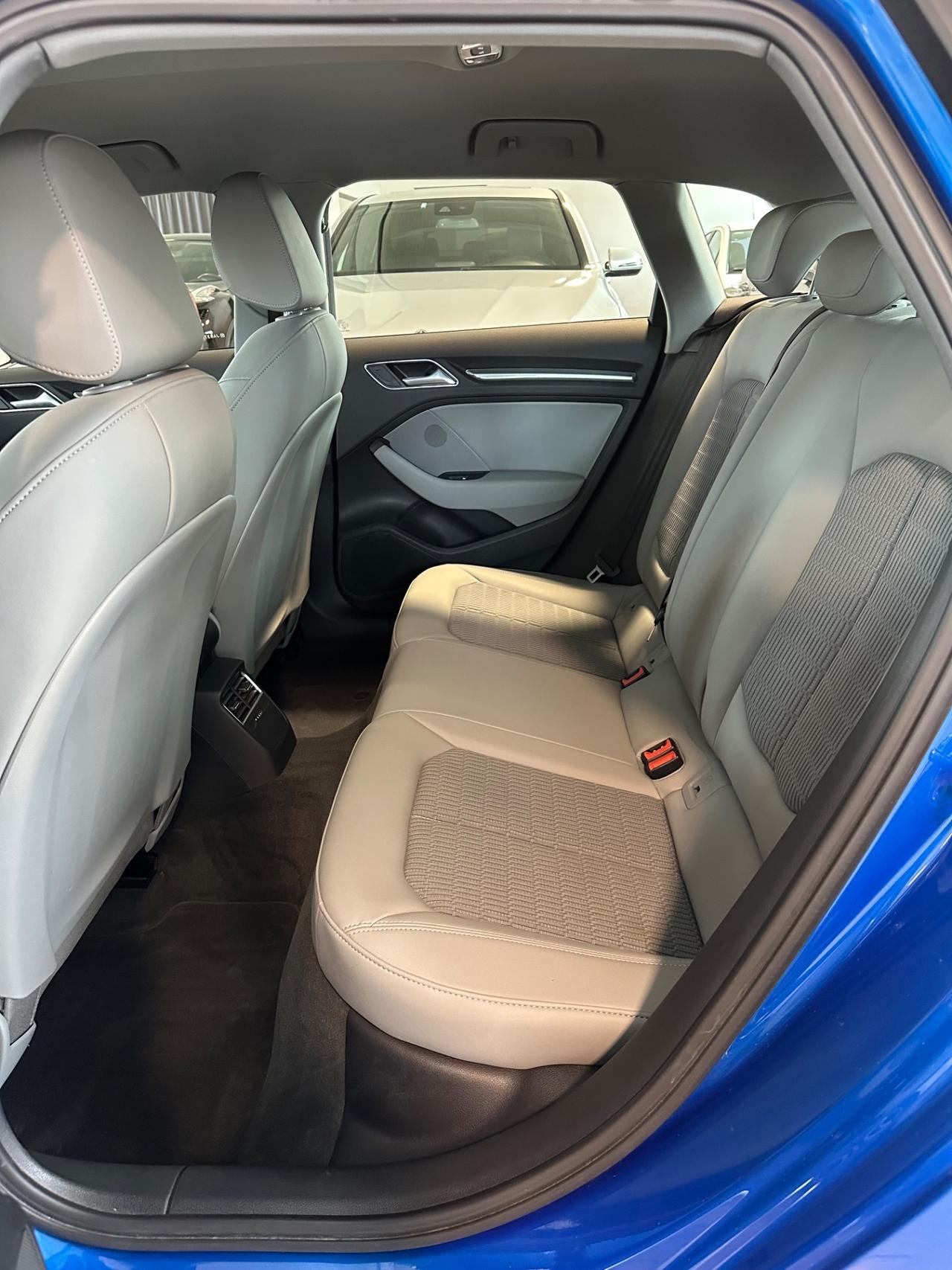 Audi A3 1.6 TDI 116 CV Sport