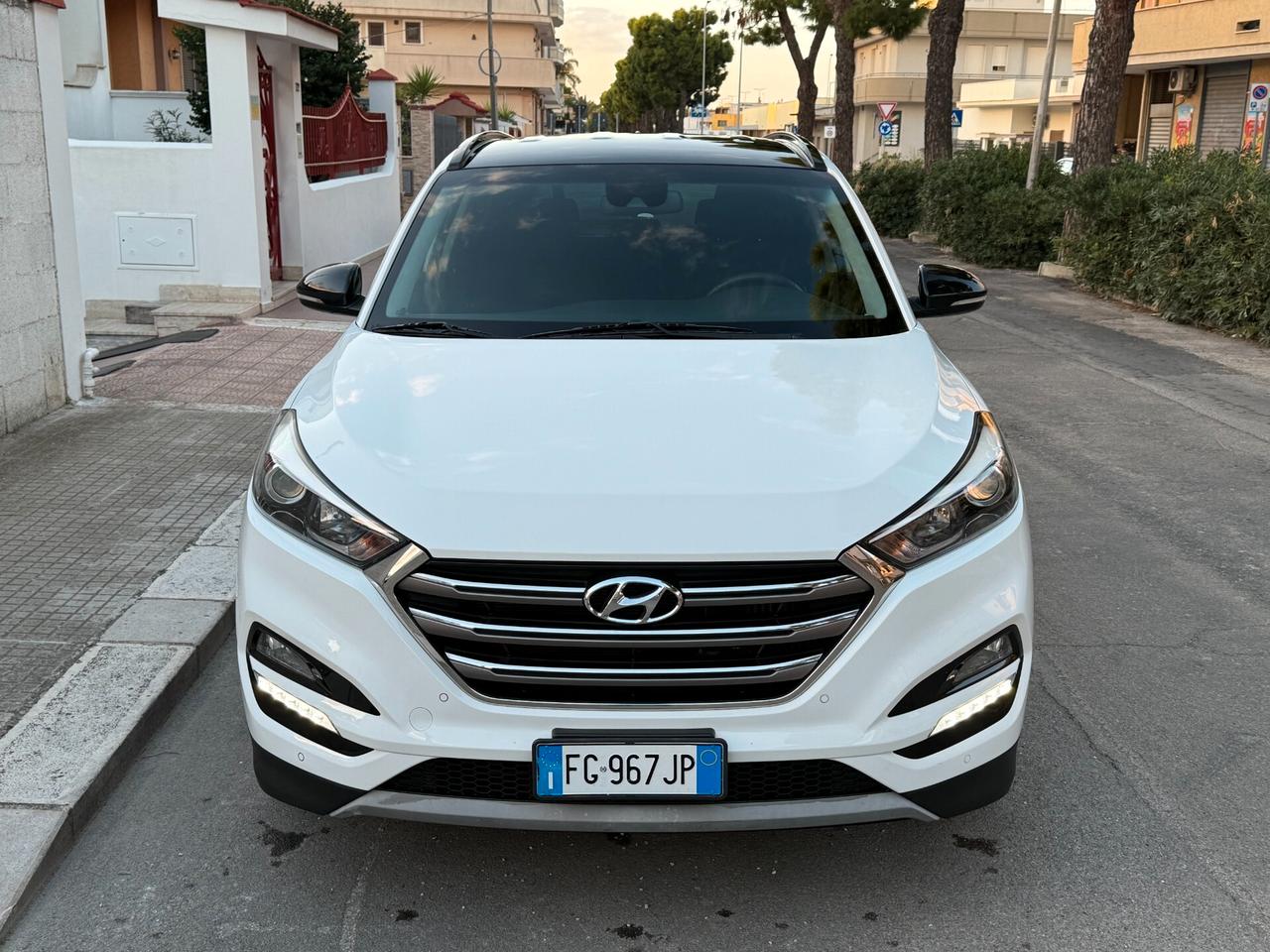 Hyundai Tucson 1.7 CRDi NAVI CAMERA *KM 86.000