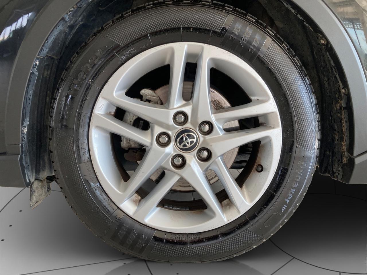 TOYOTA C-HR 1.8h Business e-cvt