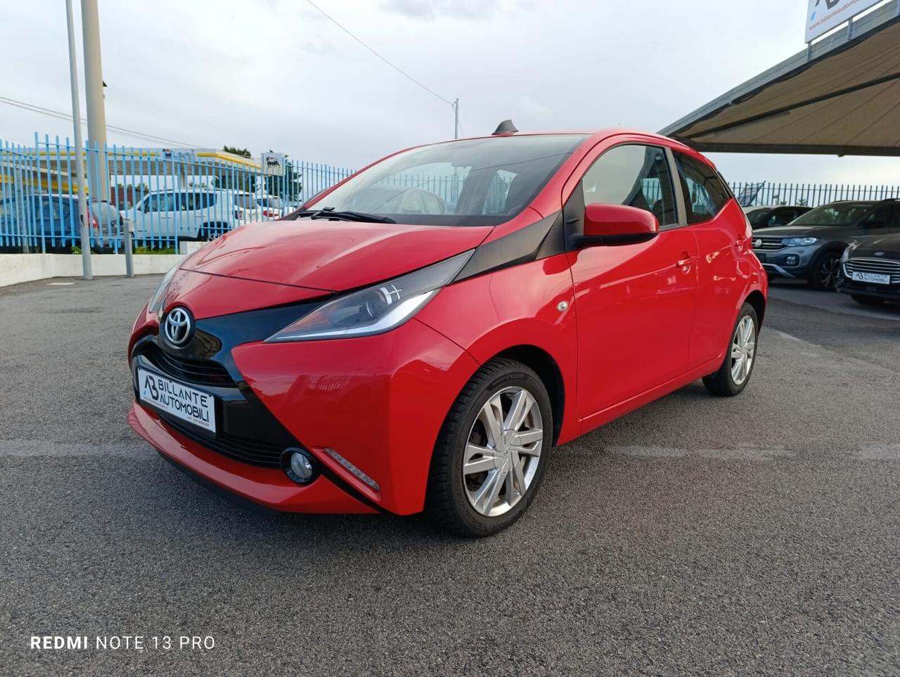 Toyota Aygo 1.0 cc 69 CV 5 porte x-cool 2015