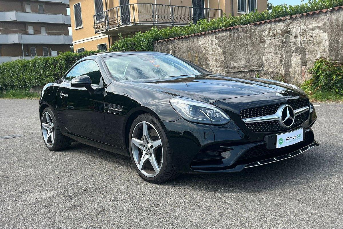 MERCEDES SLC 180 AMG line