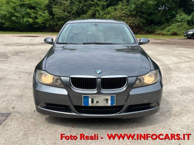 BMW 320 d cat Attiva leggi descrizione