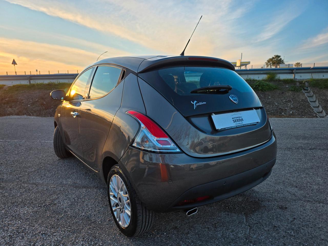 Lancia Ypsilon 1.2 69 CV 5 porte GPL Ecochic Gold