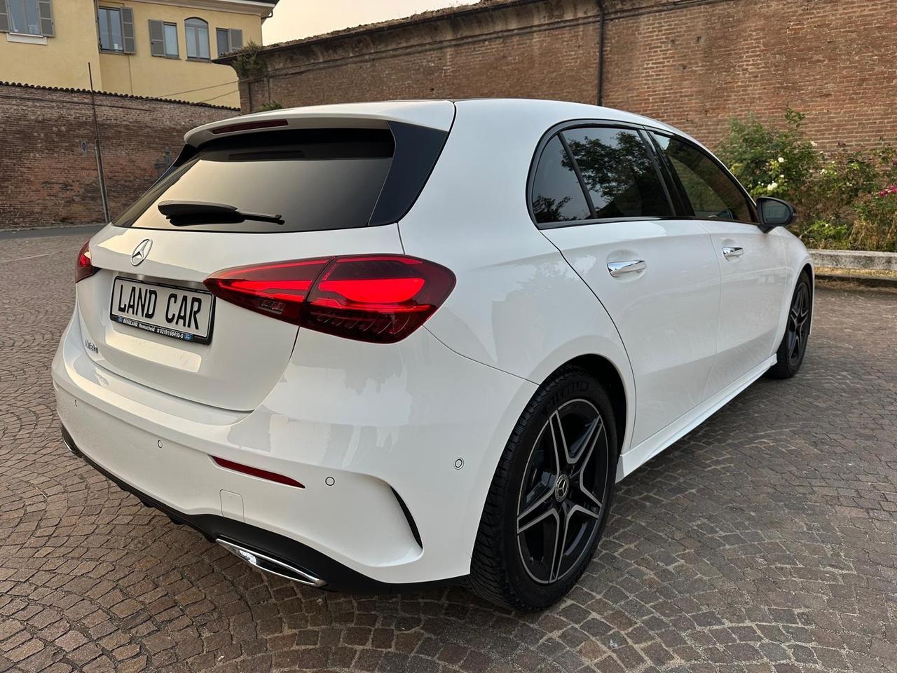 Mercedes-benz A 180 auto AMG Premium MHEV