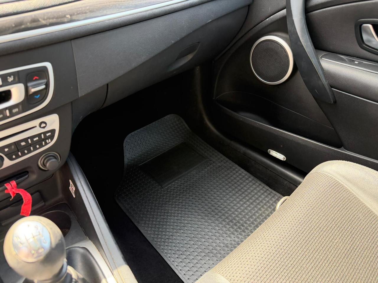 Renault Megane Mégane Coupé 1.5 dCi 110CV Luxe -ANNO 03/2010