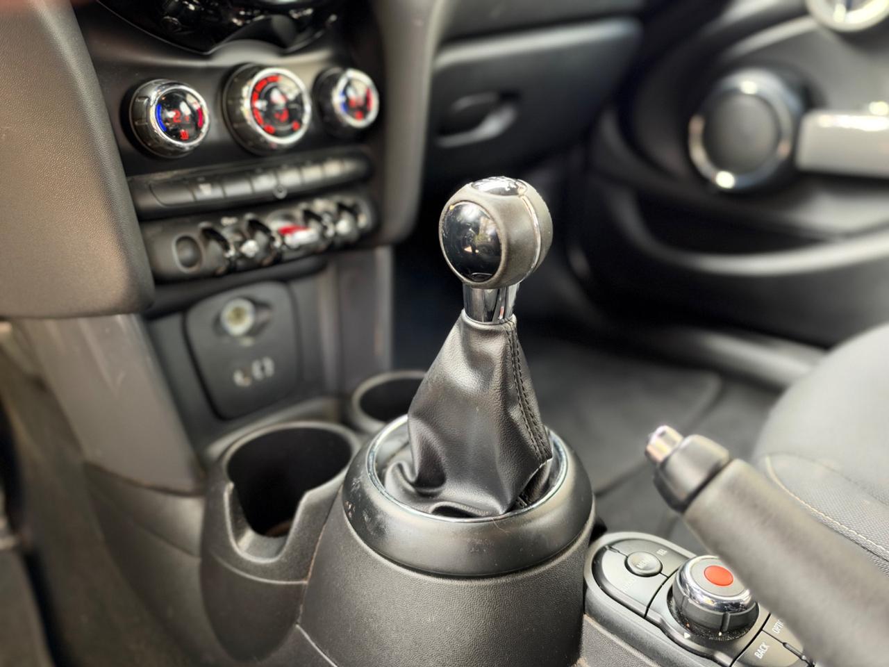 Mini 1.5 One D Hype 5 porte Neopatentati