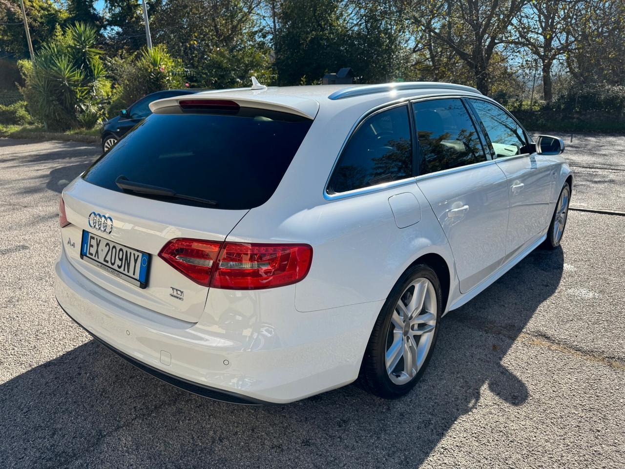 Audi A4 Avant 2.0 TDI 177 CV quattro S tronic Advanced