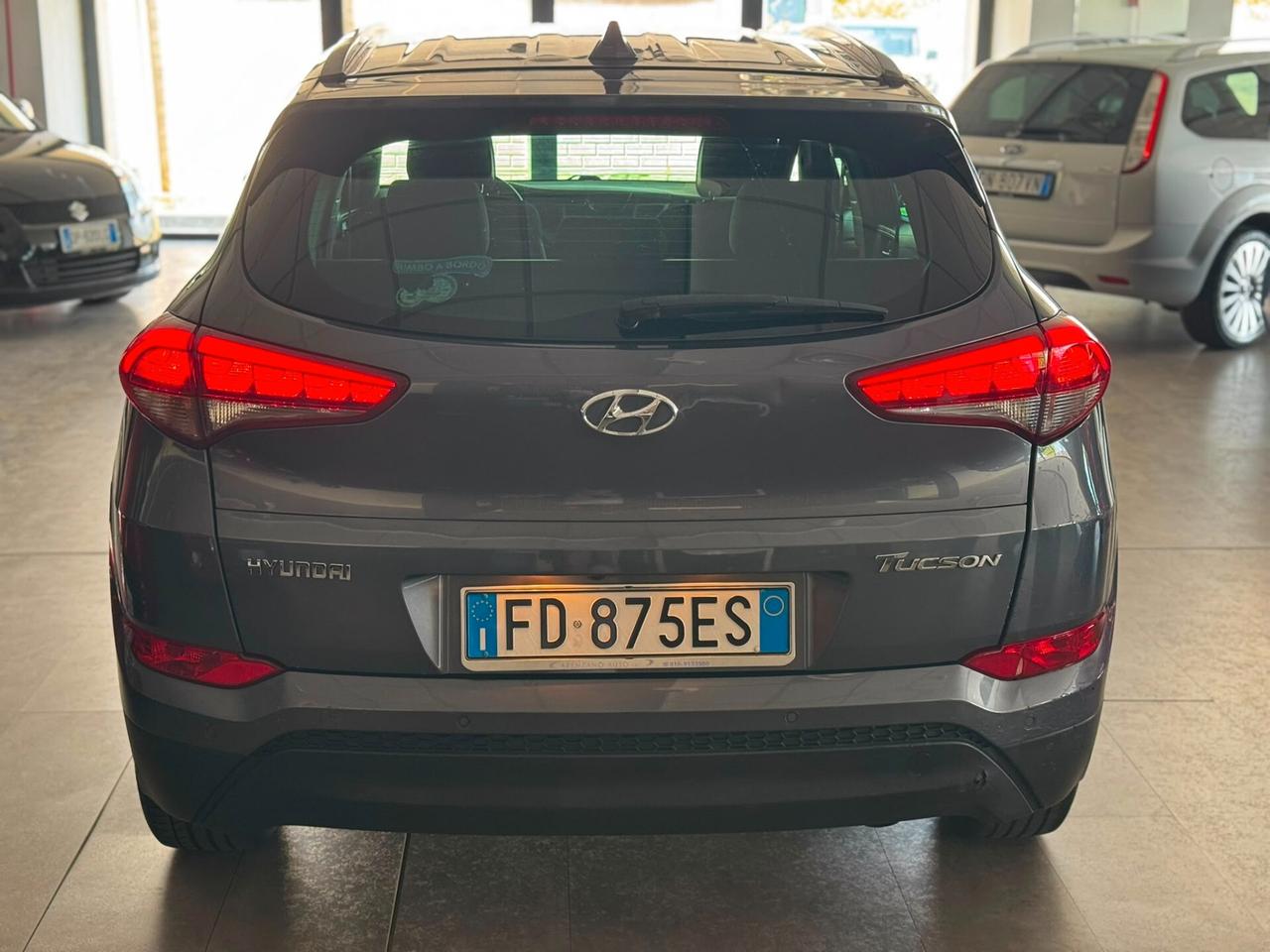 Hyundai Tucson 1.7 CRDi XPossible ***per commercianti***