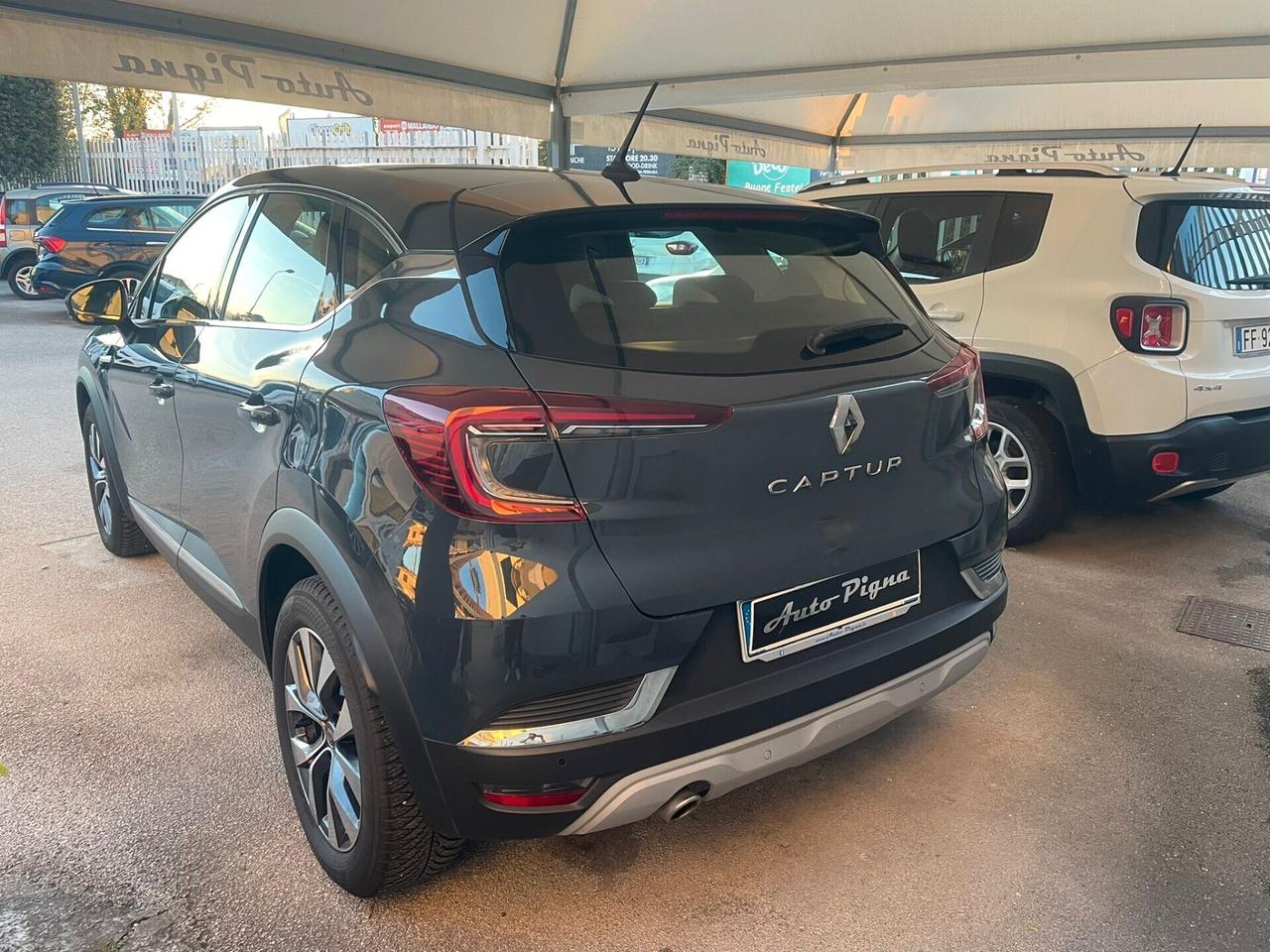 Renault Captur TCe 12V 100 CV GPL Intens